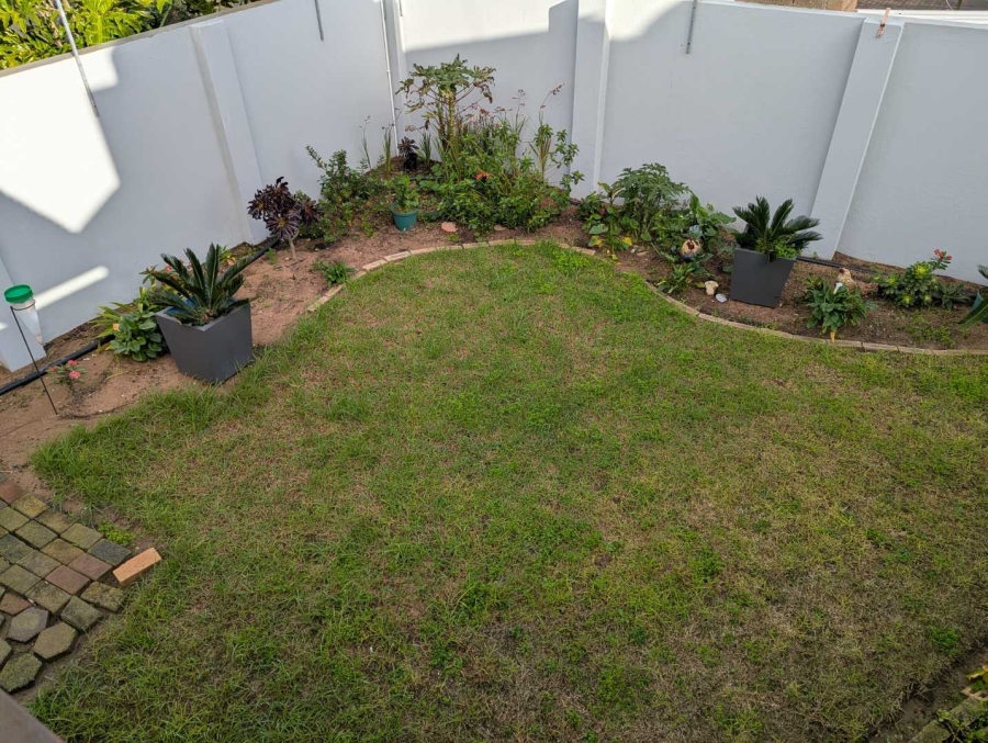 5 Bedroom Property for Sale in Fraaiuitsig Western Cape